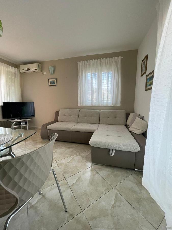 Apartments Belmat Trogir Ngoại thất bức ảnh